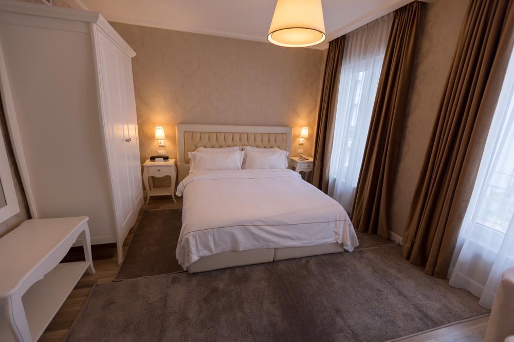 Palace & Hotel 5*