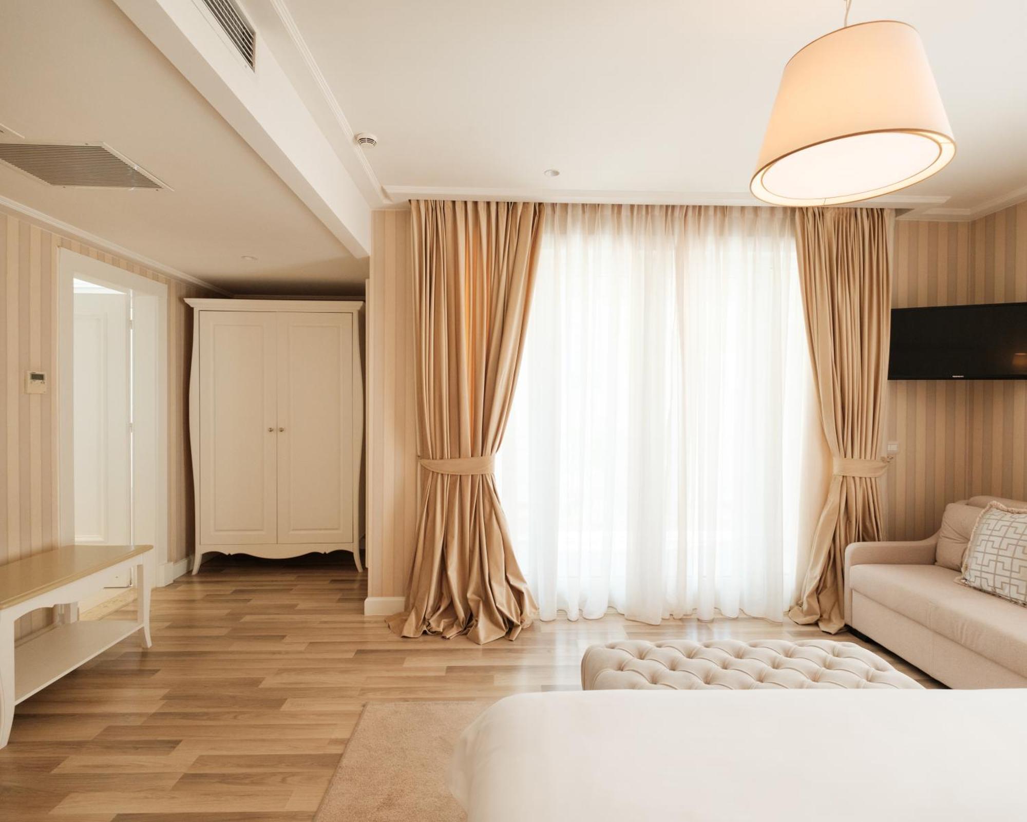 Hotel Palace & 5*